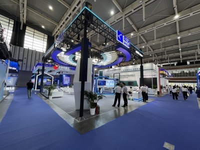 2023南京軟博會236展臺設計 科技與服務的融合創新